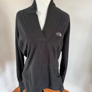 The North Face Black Pullover
